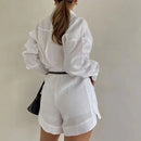 Conjunto Feminino Short e Camisa Manga Longa de Colarinho