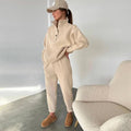 Conjunto Feminino de Botões com Gola Alta de Duas Peças